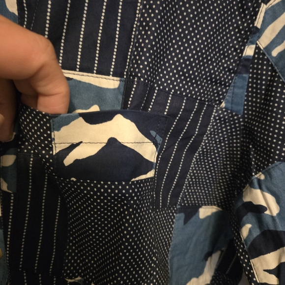 Medium Emotionally Unavailable button up - Picture 6 of 11